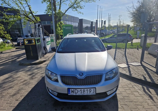 Skoda Octavia cena 42424 przebieg: 162000, rok produkcji 2017 z Warszawa małe 211